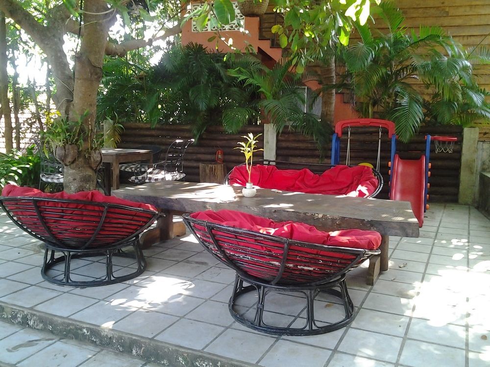 Hotel Port Hedonia Sihanoukville Esterno foto