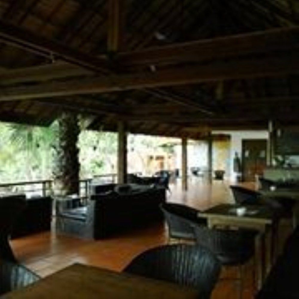 Hotel Port Hedonia Sihanoukville Esterno foto