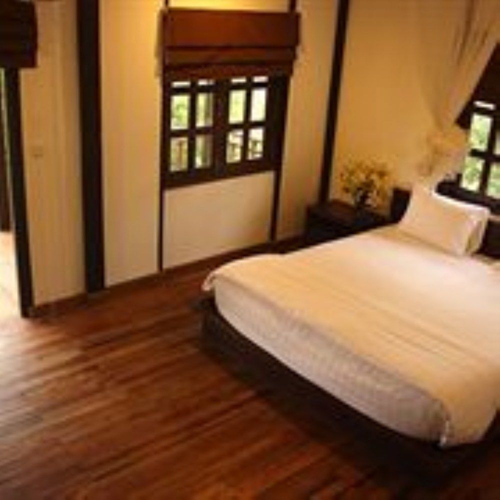 Hotel Port Hedonia Sihanoukville Esterno foto