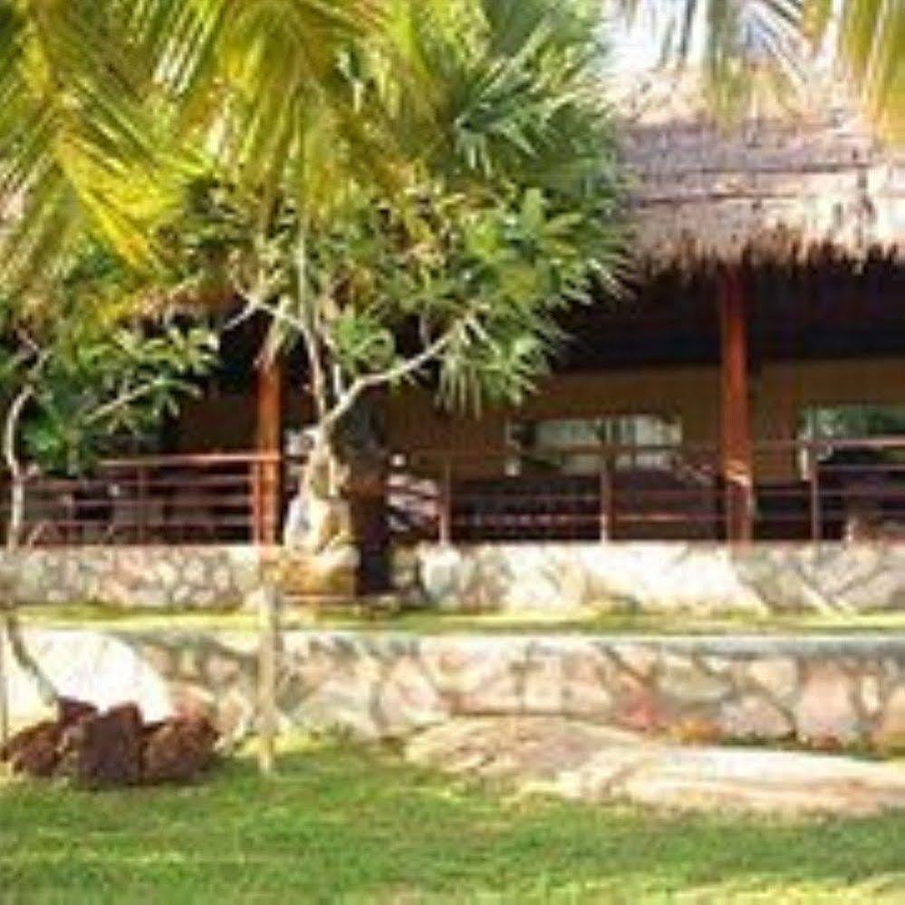 Hotel Port Hedonia Sihanoukville Esterno foto
