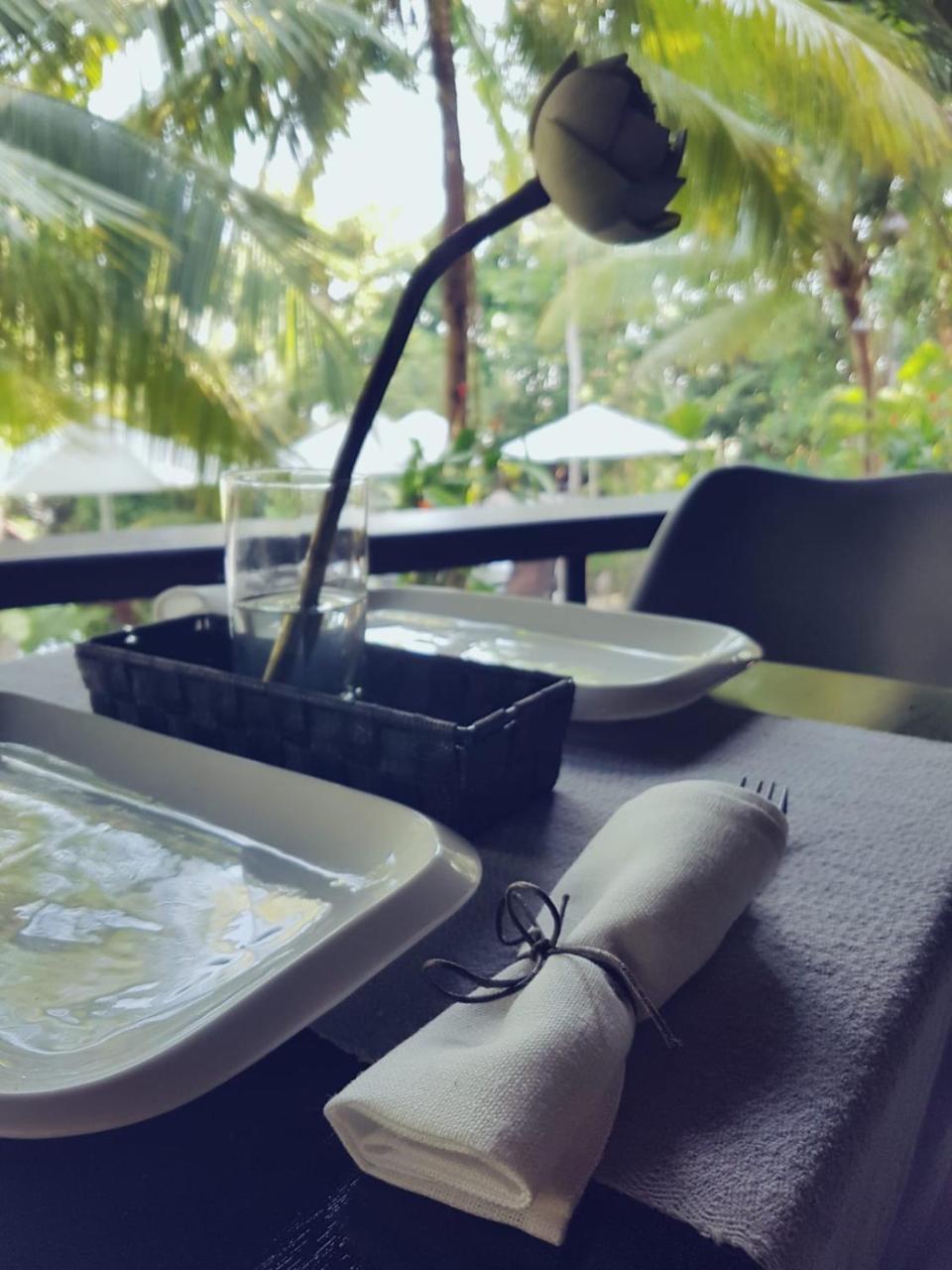 Hotel Port Hedonia Sihanoukville Esterno foto
